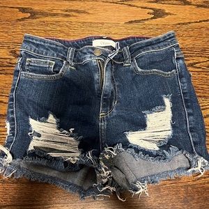 Denim shorts distressed